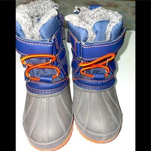 Cat & Jack Toddler Snow boots NWOT